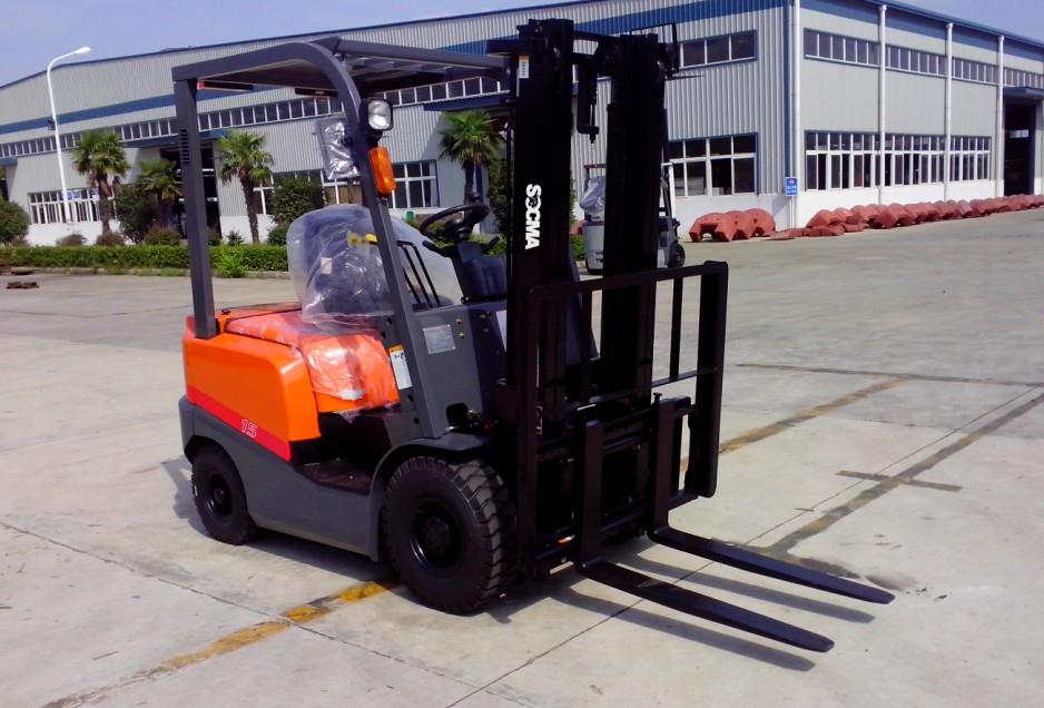 1.5t Diesel Forklift-1.jpg