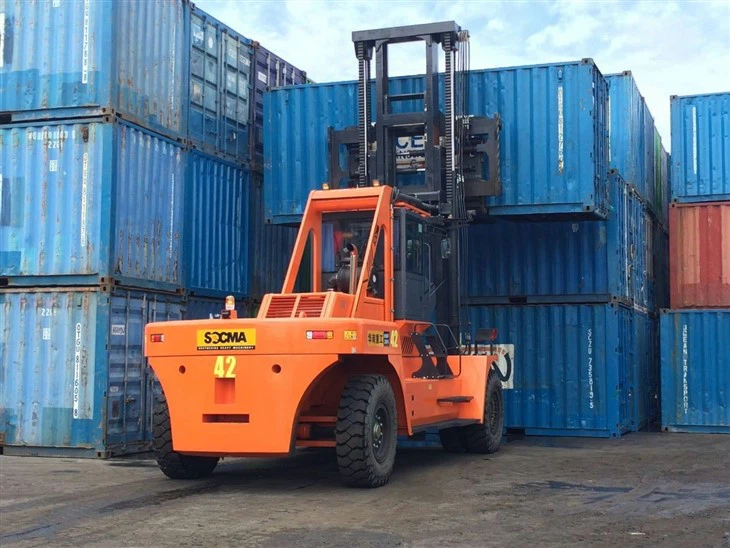 28T 28 Ton Forklift Heavy Duty Forklift For Container Handling