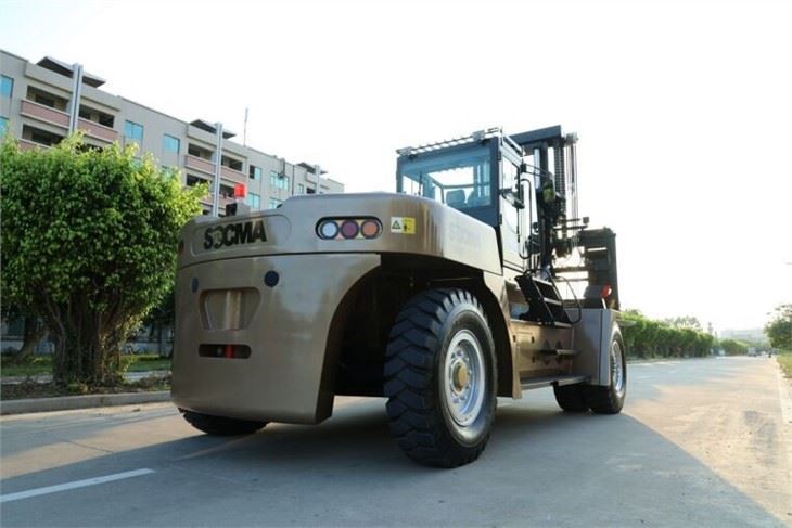 25 Ton Pure Electric Forklift Truck