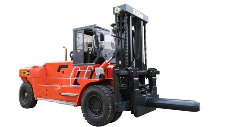 30 Ton Heavy Forklift With Roll Prong Socma Machine