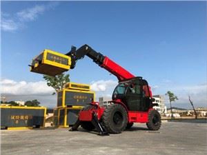 7 tonnu 17 metru teleskopiskais autoiekrāvējs