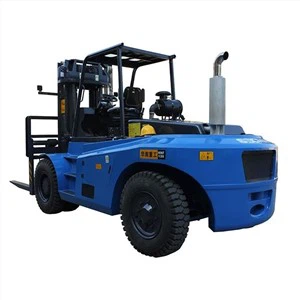 Smagā tehnika SOCMA Iekrāvējs 12t Noma